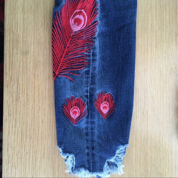Only Brand Skinny Jeans with Feather Embroidery - Picture 14 of 16